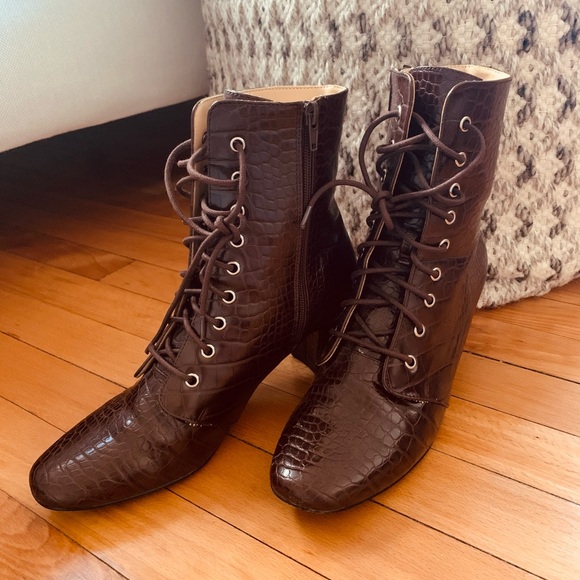 Urban Outfitters Shoes - [Urban Outfitters] Lace-up booties